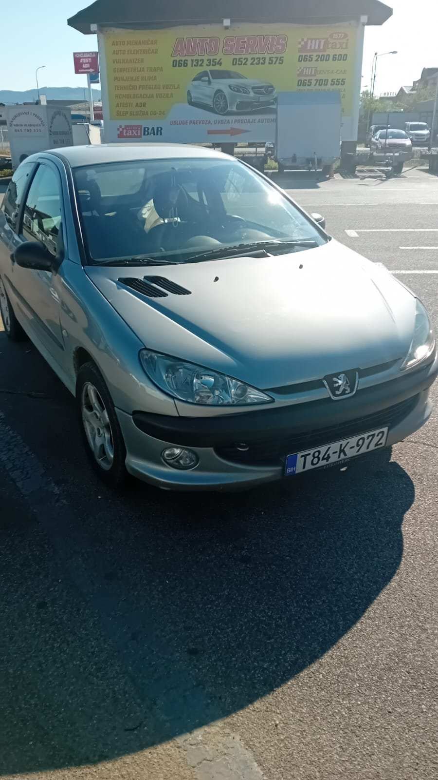 Peugeot 206